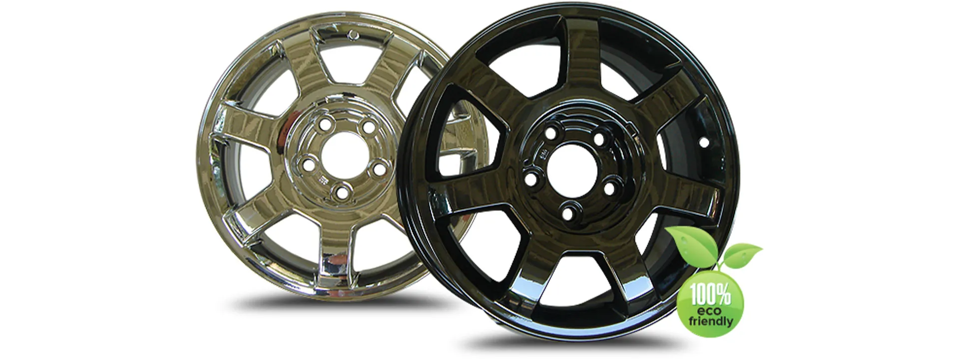 Wheels with PVD chrome and black finishes side by side
